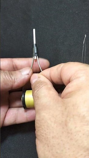 How to use bobbins and bobbin threaders [Fly Tying Tools] #shortsvideo #flyfishing #anglerghost