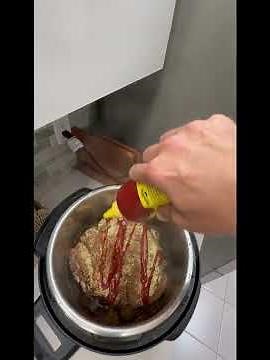Shredded Beef Barbacoa #beef #instantpot #barbacoa #chimichanga #texmex