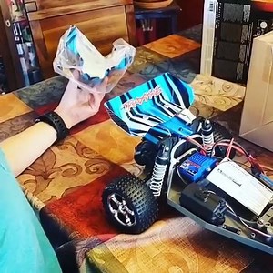 26K views · 373 reactions | There’s nothing quite like a NEW Traxxas RC.  When did you experience YOUR first “unboxing?” If you haven’t yet, go #ShopLocal —> Traxxas.com/FindADealer #TraxxasFanPhoto : epjeepwave | Traxxas | Facebook