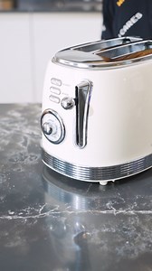 76 reactions · 23 shares | Watch the magic happen! ➡️➡️✨ Our Faber Vintage Toaster turns ordinary bread into perfectly toasted slices in no time. Experience the blend of classic charm and modern efficiency! Faber Official Webstore: https://www.faber.my/product/ft-v8502/details Shopee: https://tinyurl.com/43f7nt8j Lazada: https://tinyurl.com/5eppb67j #faber #faberhomeappliances #vintage #toaster | Faber Appliances Malaysia | Facebook