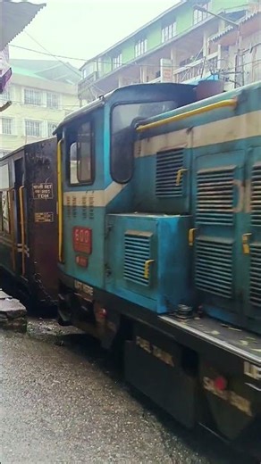 Darjeeling Toy Train in Monsoon | Darjeeling Himalayan Railway DHR Heritage Ride | Xplore 360 India