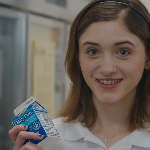 Natalia Dyer from Stranger Things is equally charming and hilarious in YES, GOD, YES, a film about a Catholic teenage girl who struggles with her faith at conservative high school and abstinence retreat 🥗 Now streaming on Netflix UK/IE. | Netflix