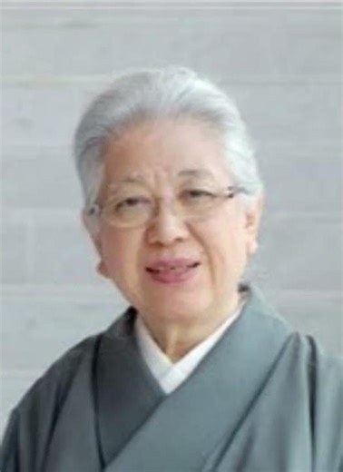 辰巳芳子 日本の料理研究家、随筆家 家庭料理、西洋料理の研究 著書 味覚旬月