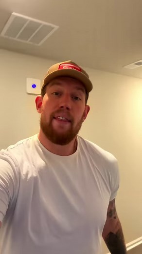 Awkward things for giant people | Bigbeaubrown
