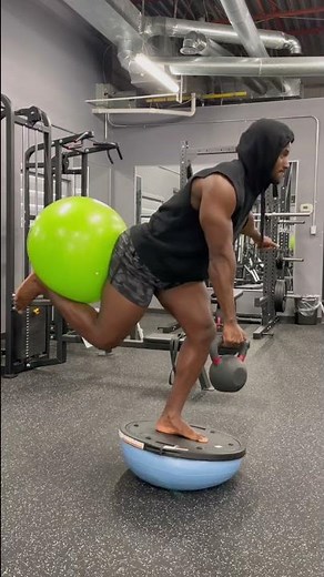 This exercise forces fast-twitch muscle fibers to work overtime.￼