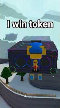 I am go to VR and win token (super bear adventure)