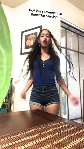 femalehandsomesquidward (@femalehandsomesquidward)’s videos with original sound - Nova ice