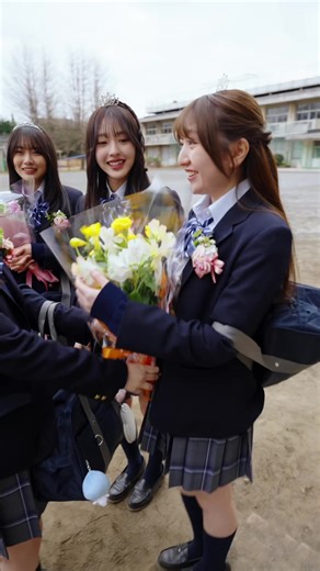 3年間のありがとうを込めてサプライズ…💐🩵✨ #ダイキン #ショートドラマ #LJK #卒業式 #青春のあの空気 @多田 梨音/ただ りのん @穂刈 優 @織部典成 @けじろ