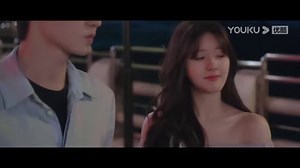 😂Her brother asked him to help test her boyfriend, but her brother didn't know that the person was him! 哥哥让男神关注一下甜妹的恋爱对象，却不知道那个人就是男神！ #HiddenLove #偷偷藏不住 📺Watch【Hidden Love】on YOUKU APP ▶ https://qr.youku.com/pr?c=xaYZpfrZB0kv 🔮Enjoy your favorite show on YOUKU International Website👉 https://youku.tv/ #YOUKU #优酷 | 优酷宠爱剧场 Youku Romance