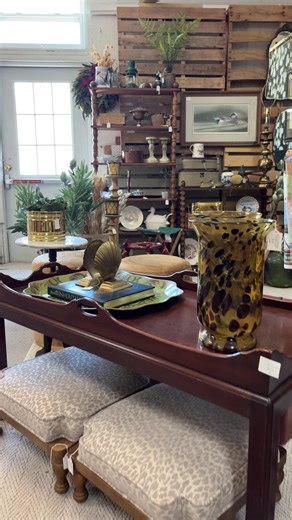 Vintage Antiques Booth Refresh Ideas