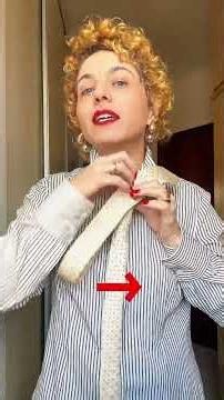 Como fazer nó de gravata feminina (rápido e fácil)