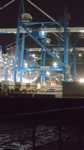 Working Hard On The Dock All Day 💪👊 #automobile