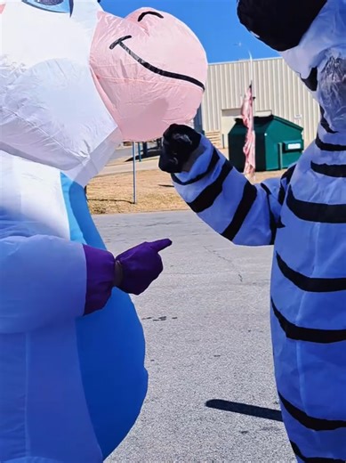 🎭💜💚💛 Let the good brews roll, Top Shelf fam! 💛💚💜🎭 We’re turning up the energy this week and you do NOT want to miss it! ✨ Level Up is happening… ☕ Don’t forget our Whole Latte Love event on Friday the 13th — get that special someone a gift they will love 🎉 And then get ready to celebrate Pascagoula Mardi Gras on the 14th with all the festive vibes and flavorful drinks you can handle. So grab your beads, bring your crew, and swing by to get fueled up — because this weekend is stacked wit