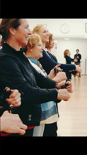 Clase de castañuelas #danzaespañola #castañuelas #castanets