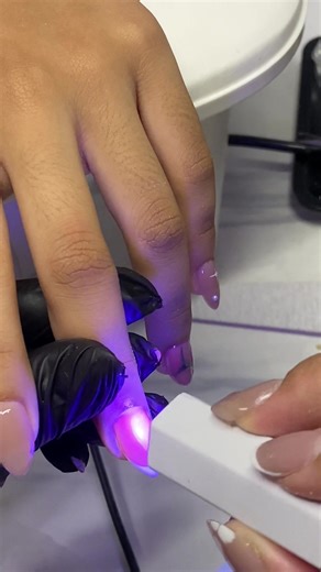 Nails by: Ivy on TikTok