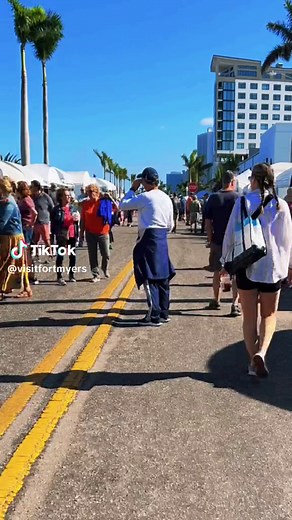 ArtFest Fort Myers 2024 is ALMOST HERE! This free fest features over 200 artists, entertainment, food, and kids activities right in the heart of downtown Fort Myers. Will you be going? #myfortmyers #artfestival