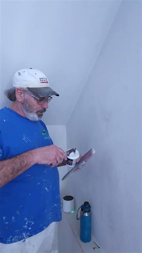 Patching Plaster with Lightweight Spackling