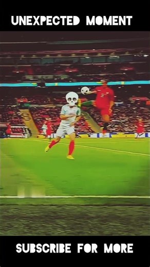 unexpected moment in a match..😮😮 #usashorts #usasports #usafootball