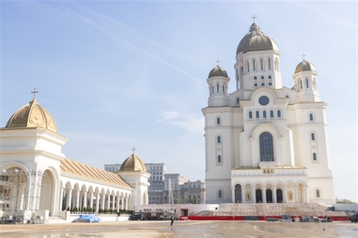 Detaliile care fac Catedrala Națională din București unică. Imagini din interiorul celei mai mari biserici ortodoxe din lume VIDEO/FOTO