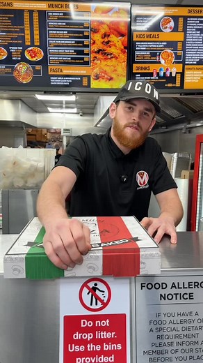 12 reactions | Parmo x Pizza what an invention 掠 - - #parmo #pizza #takeaway #middlesbrough #teesside | Munchies Eston | Facebook