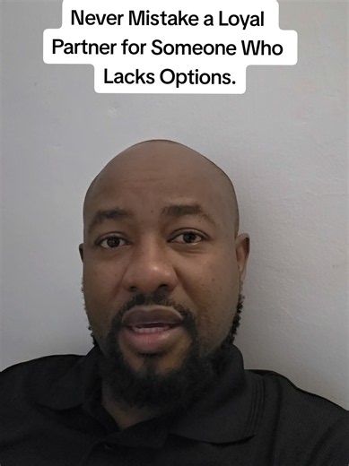 Never Mistake a Loyal Partner for Someone Who Lacks Options. Some people stay because they have no choice. Others stay because they made a choice. If you confuse loyalty with desperation, you may lose the one person who genuinely chose you every single day. Watch till the end. #RelationshipAdvice #Loyalty #LoveAndRelationships #HealthyRelationships #KeithMuoki