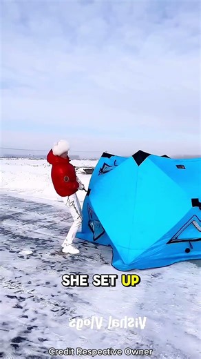 Frozen Lake Catch 😲🎣