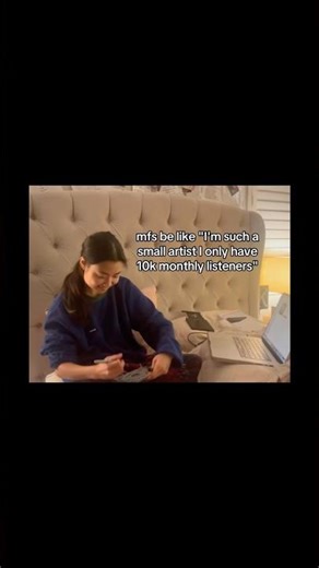 hi i’m Kat! 🩷🌼 “POPPY POPPY” is out now!! ⭐️❤️ thank you for listening 🌼📚⭐️