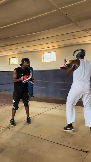 This was my first time trying out boxing 🥊, please before you hit me with the “you’re too slow” bare in mind I weigh 93KGs. Osu. The only easy day was yesterday. | Bushido Brian