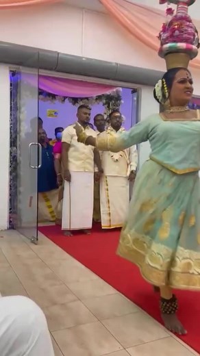 Captivating Tamil Indian Wedding Urumi Melam Dance