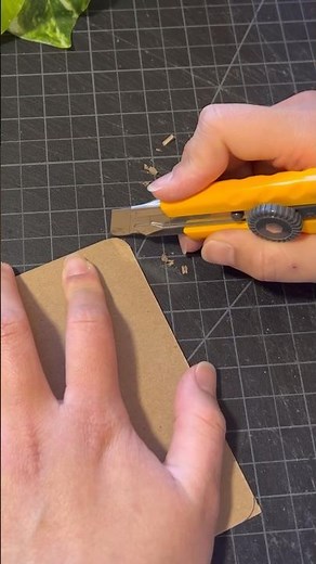 How i make round corners for books 🍄‍🟫📔✨ #handmade #bookmaking #bookbinding #craft #howto #relax