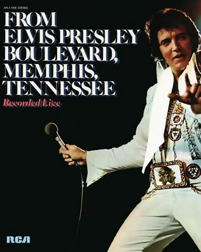 Elvis Presley. Solitaire