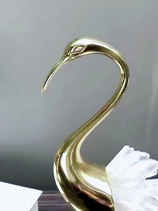 Table Top Decoration Gold Accent Pieces Home Decor Luxury Ornaments Home Accessories Decorative Accents Modern