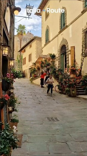 Cortona: il borgo fortificato più famoso della Valdichiana. Borgo toscano da visitare