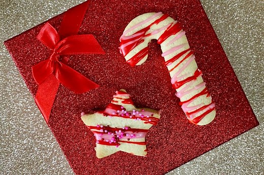 Healthy Sugar Cookies With Easy Icing | Healthy Foodie Girl