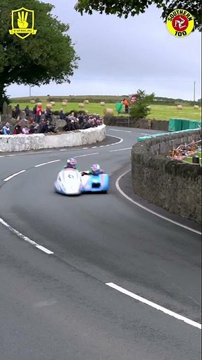 PROPER RACING 👊 Tim Reeves & Mark Wilkes at the 2024 Southern 100 🇮🇲