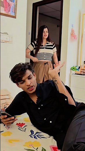 Bachelors sach me aise hote h 😂😂#trending #funny #youtubeshorts #shorts