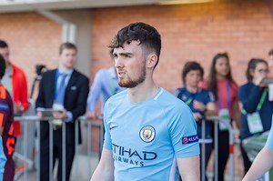 Wolverhampton Wanderers fans react to Ed Francis signing from Manchester City