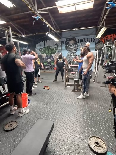 The most epic 600 for reps #benchpress set in history @irregular_strength At @c.t.ali.fletcher gym #gasstationready #jailhousestrong #individualoverinstitution #joshstrengthmethod #joshstrength #powerlifting | The JoshStrength Method