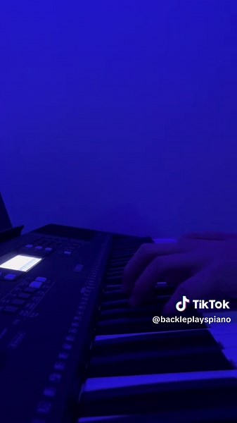 Relaxing Piano Music: Idea 22 on Yamaha PSR E-373