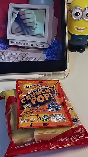 Delicious Snack Ideas with Minion Toy