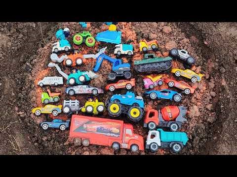 WHAT A HORRIBLE 😱 I NEED TO QUICKLY CLEAN MY CARS | THE CARTOON "CARS" | TOY CAR