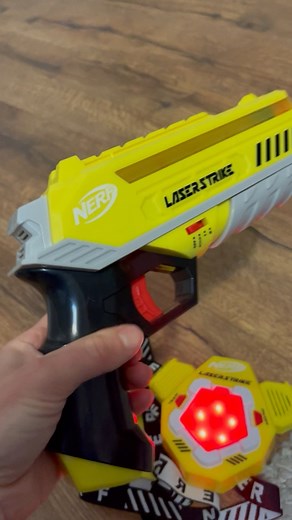 Watch Review of nerf laser tag on Amazon Live