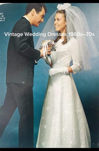 Beautiful Vintage Wedding Dresses (1960s–1970s)