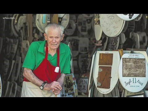 Texas' Weirdest Museums: Barney Smith's Toilet Seat Art Museum