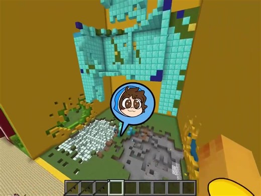 #[Mikecrack] ¡PASAMOS de GOLEM NOOB a GOLEM PRO! 😱🤖 COMO PROTEGER a tus ALDEANOS en MINECRAFT (h00XIrOY3Wo)-9