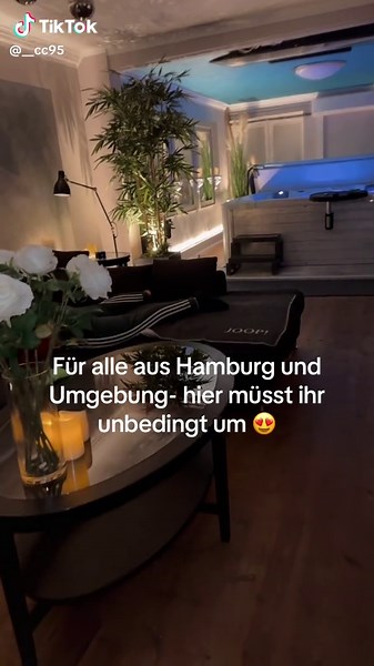 Private Jacuzzi Suite 💖 | Romantic Getaway in Hamburg