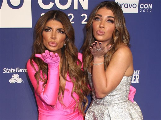 Gia Giudice Of 'Real Housewives Of NJ' Gives Virtual Tour Of Westwood Restaurant (Video)