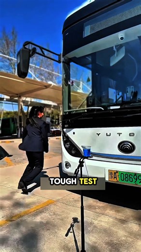 💧Smooth Bus Brake Challenge