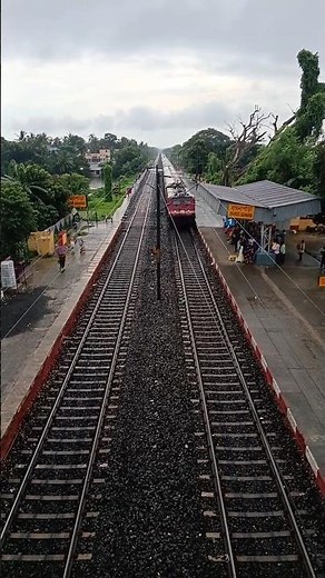 🚆 13465 Malda Town–Howrah Intercity Express – Full Details #train #railwaycontent #traintravel