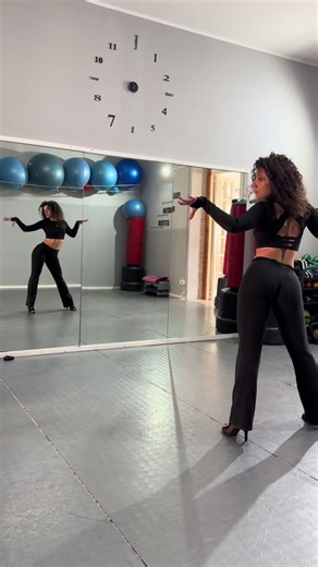 Heels Dance Routine: Master Your Moves